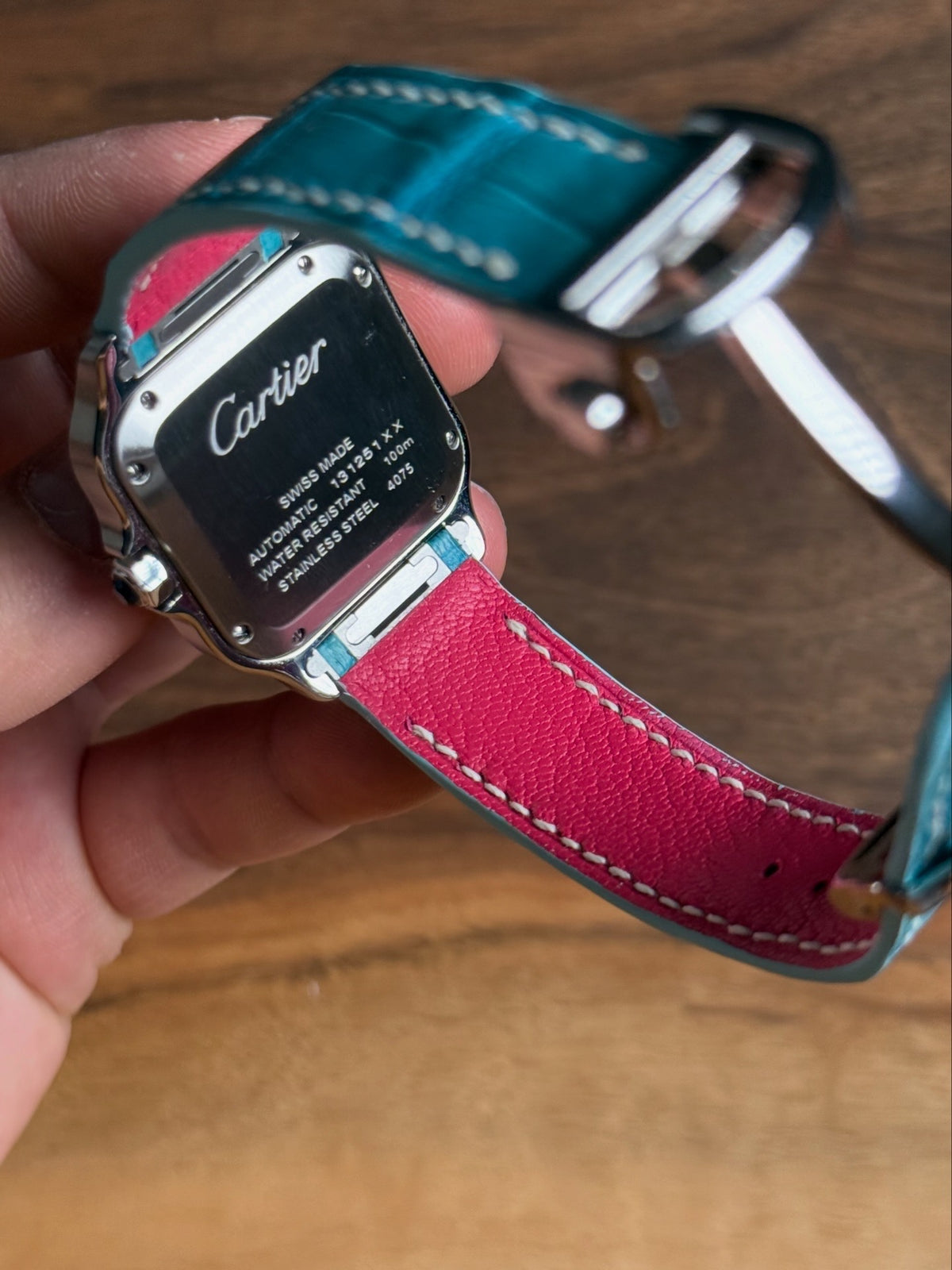 Cartier Santos Lederarmband WSSA (Medium & Large) – großgenarbtes Alligatorleder, kompatibel mit Schnellwechselsystem