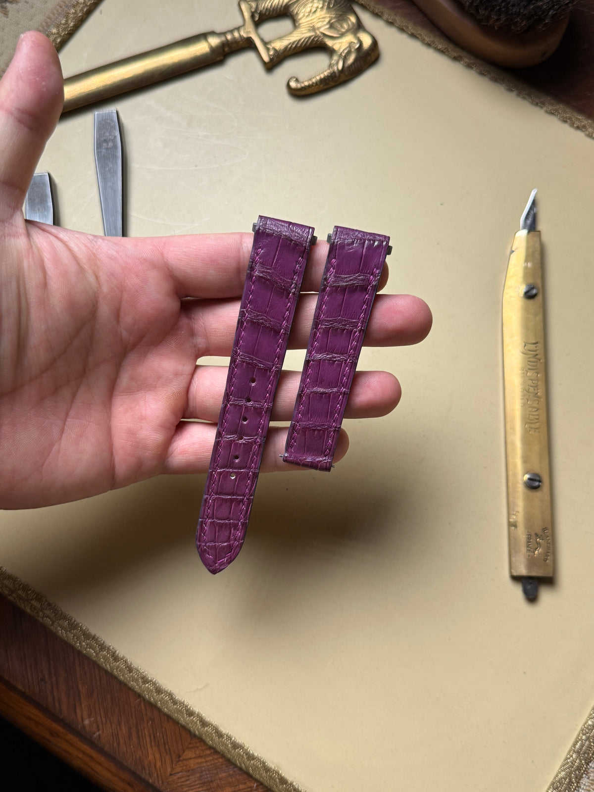 Cartier Santos Lederarmband WSSA (Medium & Large) – großgenarbtes Alligatorleder, kompatibel mit Schnellwechselsystem
