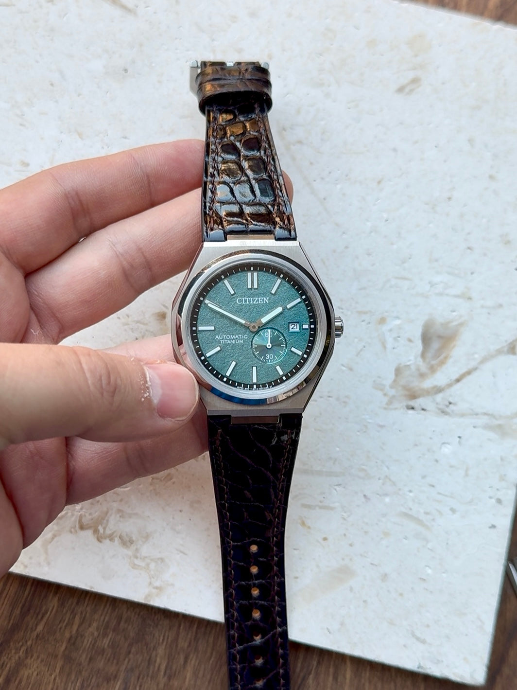 Citizen Zenshin Lederuhrenarmband - Glänzendes Alligatorleder