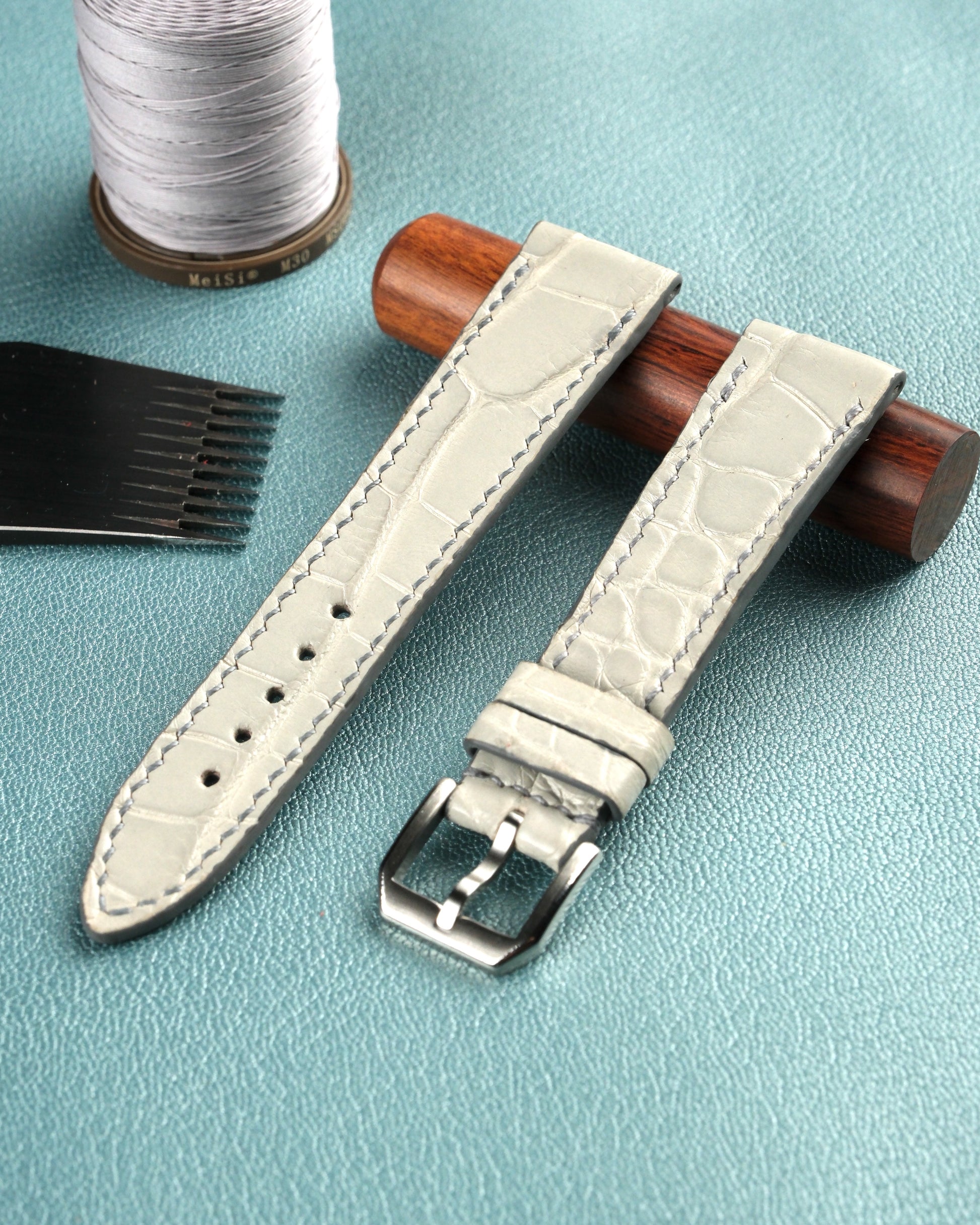 Bespoke Handmade Matte Alligator Leather Watch Strap