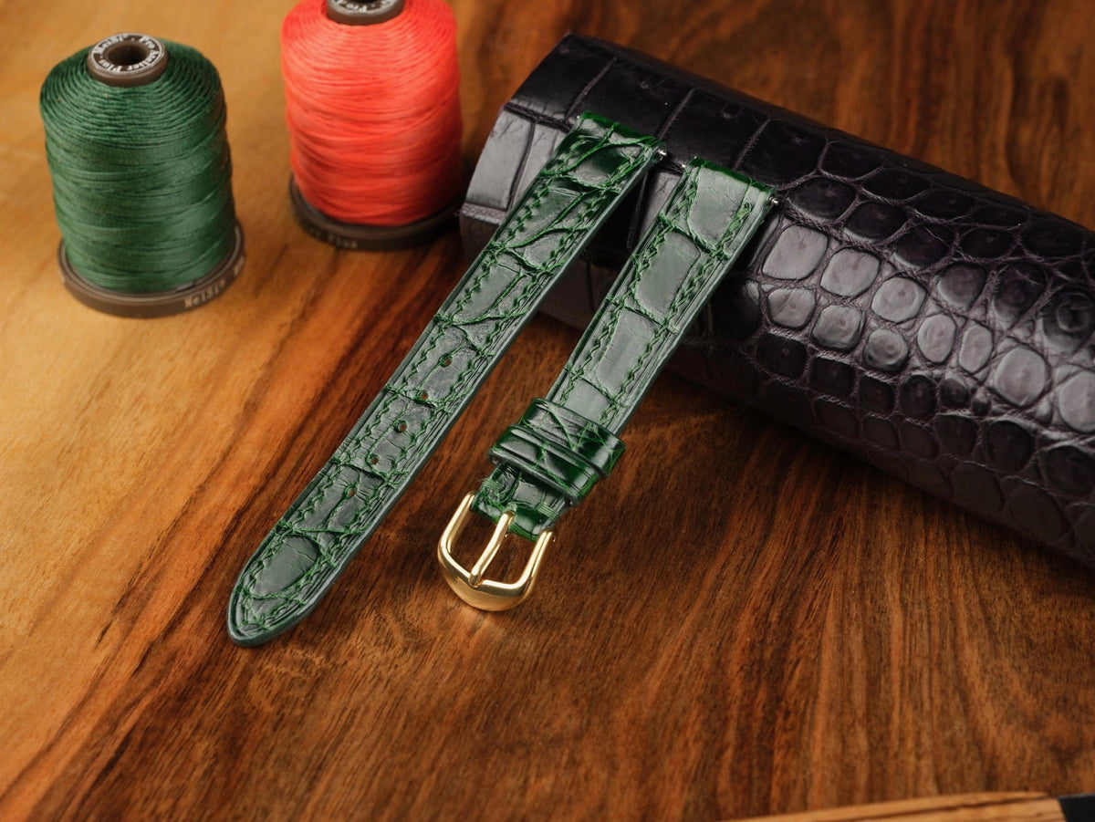 Shiny alligator leather strap – handmade by Atelier Taha